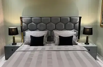 Z. A Hostel for Men